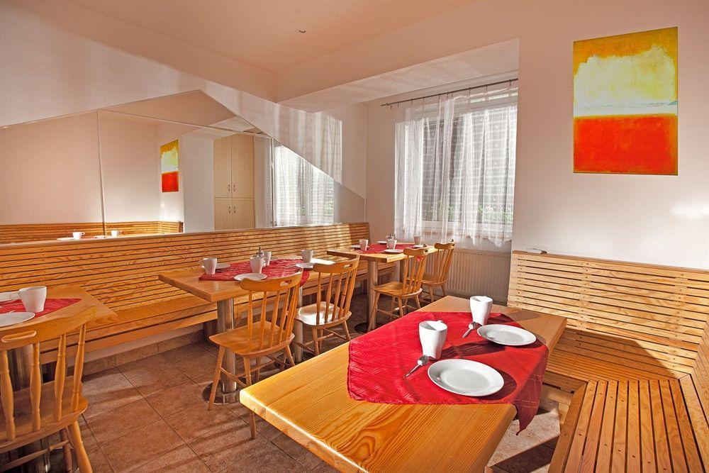 Pension Primus Beroun  Exterior photo